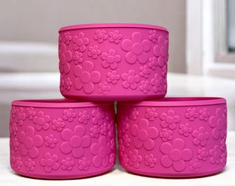 Cotton Candy Pink Daisy Floral Silicone Boot, Pink Silicone Cup Boot, Cotton Candy Brumate Boot, Hot Pink Daisy Tumbler Boot, Floral Pink