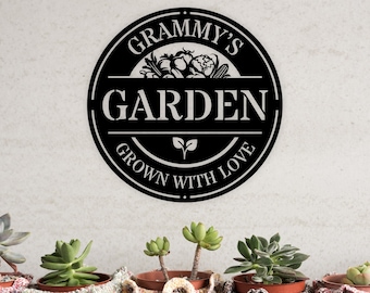 Personalized Vegetable Garden Metal Sign, Custom Garden Name Sign, Outdoor Garden Decor, Rustic Farmhouse Garden Sign, Gift for Gardeners