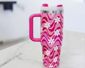Groovy Daisy Trendy Tumbler, Coquette Tumbler, Trendy Aesthetic 40 OZ Tumbler, 40oz Handle, Gift for Her, NOT stanley brand