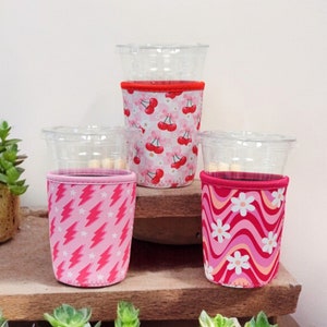 Floral Insulated Drink Sleeve, Iced Coffee Coozie, Hot Coffee Sleeve, Starbucks, Dunkin, Mcdonalds, Coffee Sleeve, Teacher Gift, Trendy