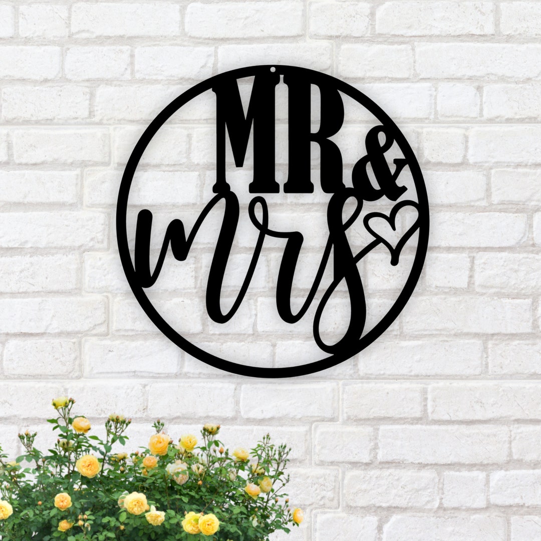 Mr and Mrs Metal Sign, Metal Mr and Mrs Sign, Wedding Decor, Engagement ...