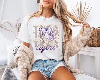Camiseta morada y dorada con cabeza de tigre, camiseta de fútbol americano, día de partido de los Tigers, fútbol americano, camiseta del sur, camiseta de aficionado, para la previa del partido, camiseta para el día del partido