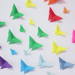 80 papillons en origami arc-en-ciel 3D papier papillon art mural pour décoration de mariage allée cadeau de fête d&#39;anniversaire mélange de couleurs unies