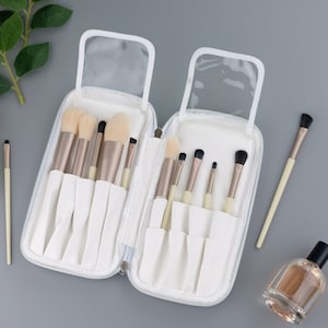 Gepersonaliseerde initialen draagbare make-upborstel opberger, houder voor cosmetische penselen, opbergtas make-up opberger, aangepaste naam gegraveerde hoes