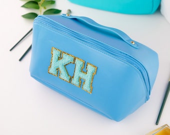 Custom Makeup Bag Personalized Cosmetic Bag Bridesmaid Gifts Birthday Gift Chenille Letter Cosmetic Case Toiletry Bag Bridal Shower Gift