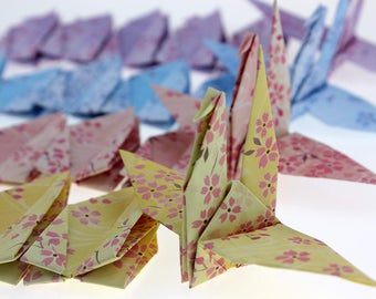 100 Origami Papier Kraniche SUKURA Blumen Design Muster Gemischt 4 Farben