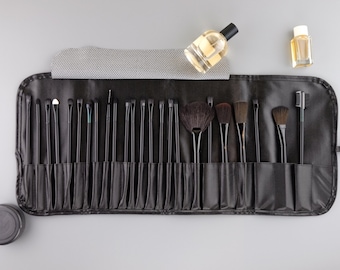 Ensemble de 24 pinceaux cosmétiques avec nom personnalisé gravé dans une trousse de pinceaux de maquillage, ensemble de pinceaux de maquillage, étui de voyage, rouleau en cuir