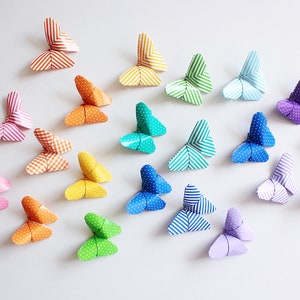 80 mariposas de origami 3D, arte de pared de papel para pasillos, fiestas de cumpleaños, bodas, Navidad, festivales y aniversarios.