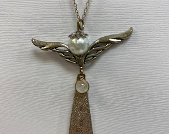 1940’s teaspoon end angel pendant