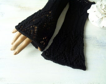 Lace mittens "Licorice", wrist warmers, arm warmers, fingerless mittens