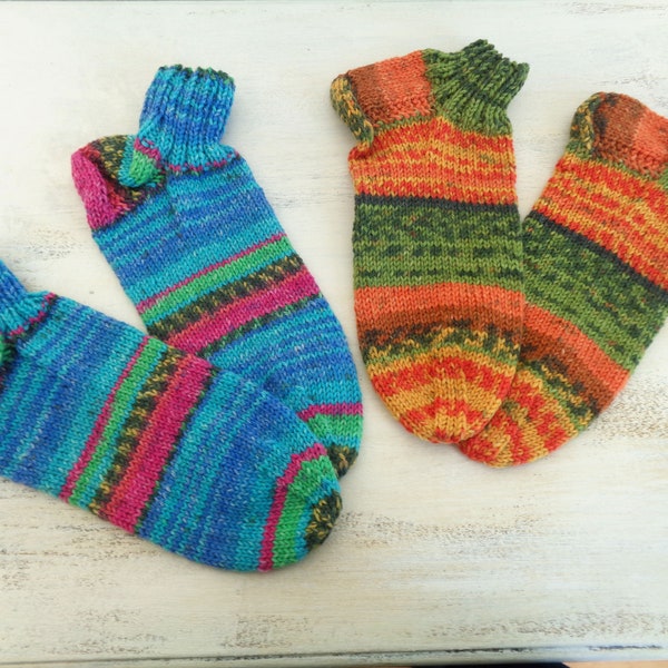 Handgestricktes  Socken-Set "Karneval", socks, knitted