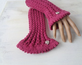 Lacestulpen "Himbeere", Pulswärmer, Armstulpen, fingerless mittens