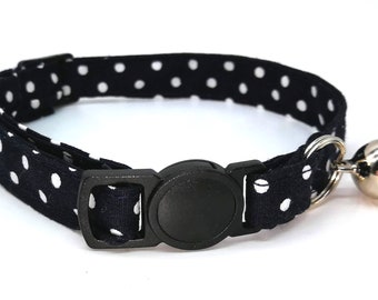 Cat Collar - Dark navy spot fabric breakaways safety collar