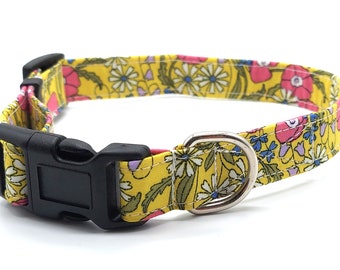 Yellow Floral Dog Collar | adjustable dog collar | yellow floral design dog collar | bright dog collar | spring dog collar