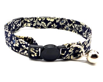 Cat Collar - navy floral breakaway safety collar