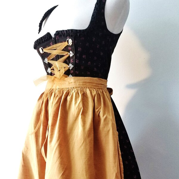 V Vintage Romantic DIRNDL DRESS, Black w Pink Floral, Golden Apron, Cotton, 36, 6, Trachten Hooks, Lacing, Made in Austria, Wenger Trachten