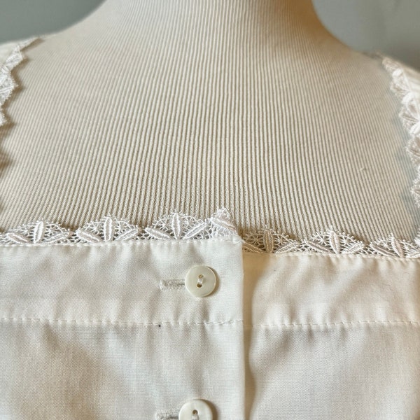 Buste 42 pouces, 14 pouces, BLOUSE COURTE DIRNDL, blanc 100 % coton, Wichtlstube Trachten Austria, bordure en dentelle, taille élastique, chemisier Oktoberfest, manches courtes