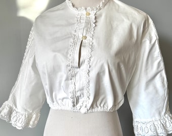 Xl CROPPED White COTTON DIRNDL Blouse, Lace Trim Inset, Ruffled Sleeves, elastisized,