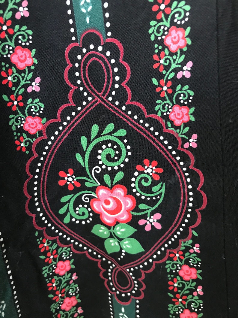 Fully Lined from Austria XL COTTON Skirt Trachten Dirndl Skirt 18 Pink Flowers 48 Black Floral Stripes 31 long Green Accents