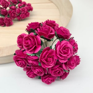 20 x fiori di carta di gelso rose aperte - 10 mm, 15 mm, 20 mm o 25 mm - rosa fucsia