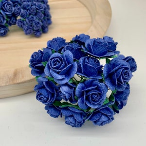 20 x moerbeipapier bloemen open rozen - 10 mm, 15 mm, 20 mm of 25 mm - koningsblauw