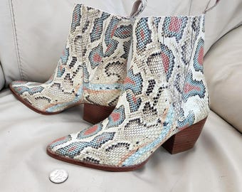 Matisse Snakeskin Ankle Boots Brazilian Leather Cowboy Style Size 6