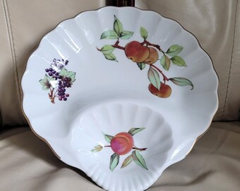 Royal Worcester Evesham Porcelain Crudités Server 11-3/8" table serving kitchen accessory
