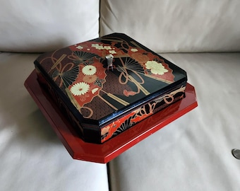 Vintage Japanese Lacquerware Lazy Susan Rotating Snack Server