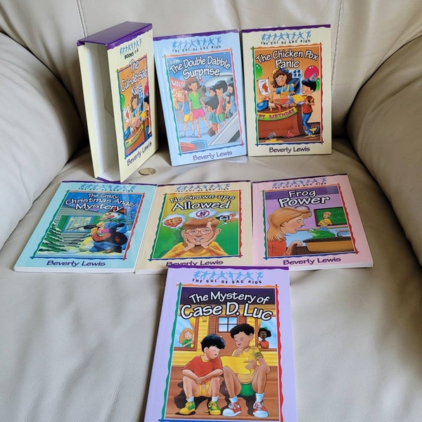 The Cul-de-sac Kids books 1-6 set with storage case, hardcover 1993 and 1995 Begse 1st chapter books.