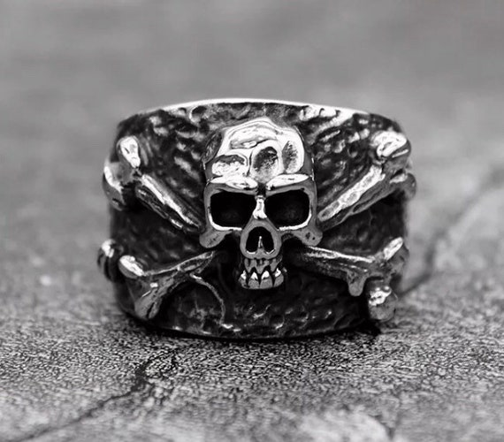 Men's Masonic Skull Ring - Memento Mori Skull and Crossbones ring Classic -  Silver and Gold | MasonArtStore