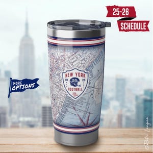 Gobelet des Giants de New York avec carte et programme vintage - Mug de voyage en acier inoxydable de 20 oz, équipement de fan de New York, meilleur cadeau de New York pour les fans de Giants