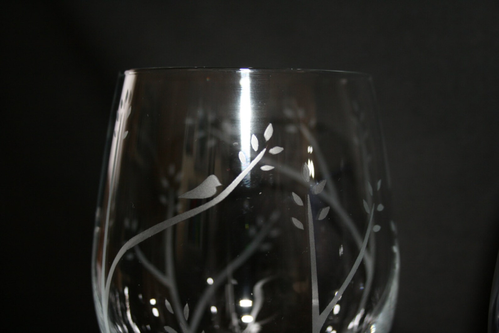 Etched wine glasses with birds in trees. Set of 4. Christmas Etsy