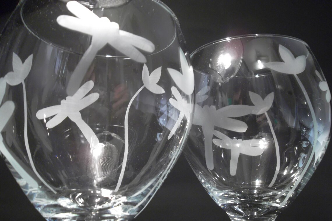Etched dragonfly wine glasses with flowers. Set of 2. Wedding Etsy