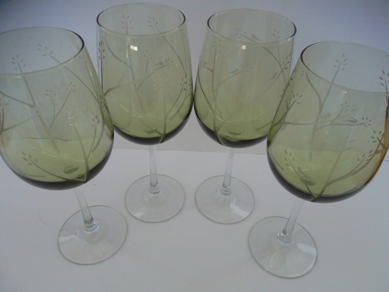 Etched wine glasses with birds in trees. Wine charm wedding Etsy
