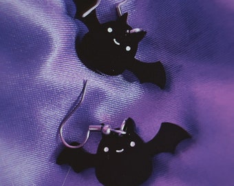 Spooky Cute Bat Earrings, Halloween Jewelry, Kawaii Goth, Vampire Accessories, Black and White Gothic, Acrylic Earrings, Nocturnal Animal