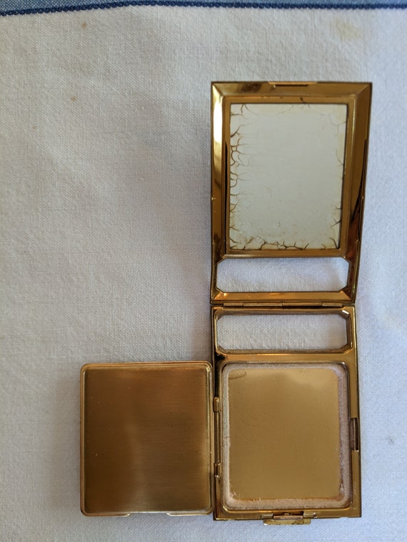 Gold Tone Vintage Powder Compact With Mirror and Original