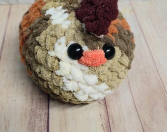 Crocheted Chicken Amigurumi Pal: Bernat Blanket Yarn Buddy