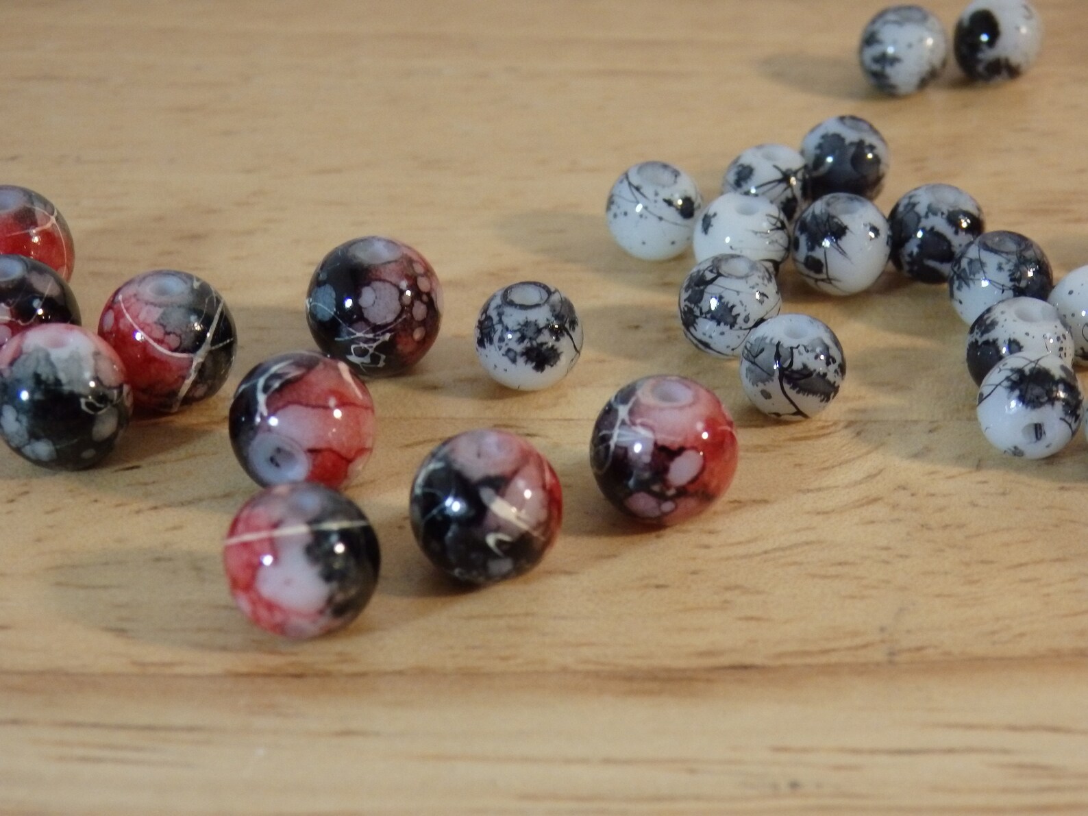 Paint Splatter Glass Beads 8mm 6mm 4mm vampire Blood Multi Etsy
