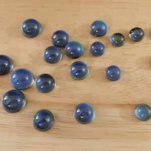 MOOD color-changing  Glass Cabs 10mm, 12mm, 14mm Round (cabochons heat sensitive retro 70s groovy stone dark academia witchy halloween)