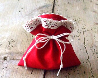 10 Gift Bags Set -  Tie or Drawstring Pouch - Red Party Favors - Valentine Bags with Cotton Lace - Wedding Table Decoration Gifts for Guests