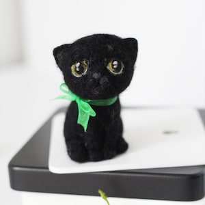 Black Kitten miniature felt figurine, custom cats portrait, cute black cat toy, soft wool eco friendly gift for cat lovers