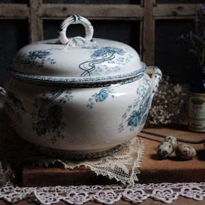 Antique french large blue transferware ironstone tureen. Art Nouveau. Teal blue transferware. French country. Cottage decor.