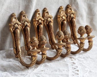 4.7インチ フランスアンティークカーテン留め具 ペア アカンサスの葉