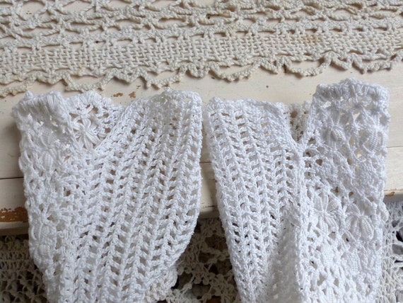 French antique hand crochet lace gloves. White sm… - image 8