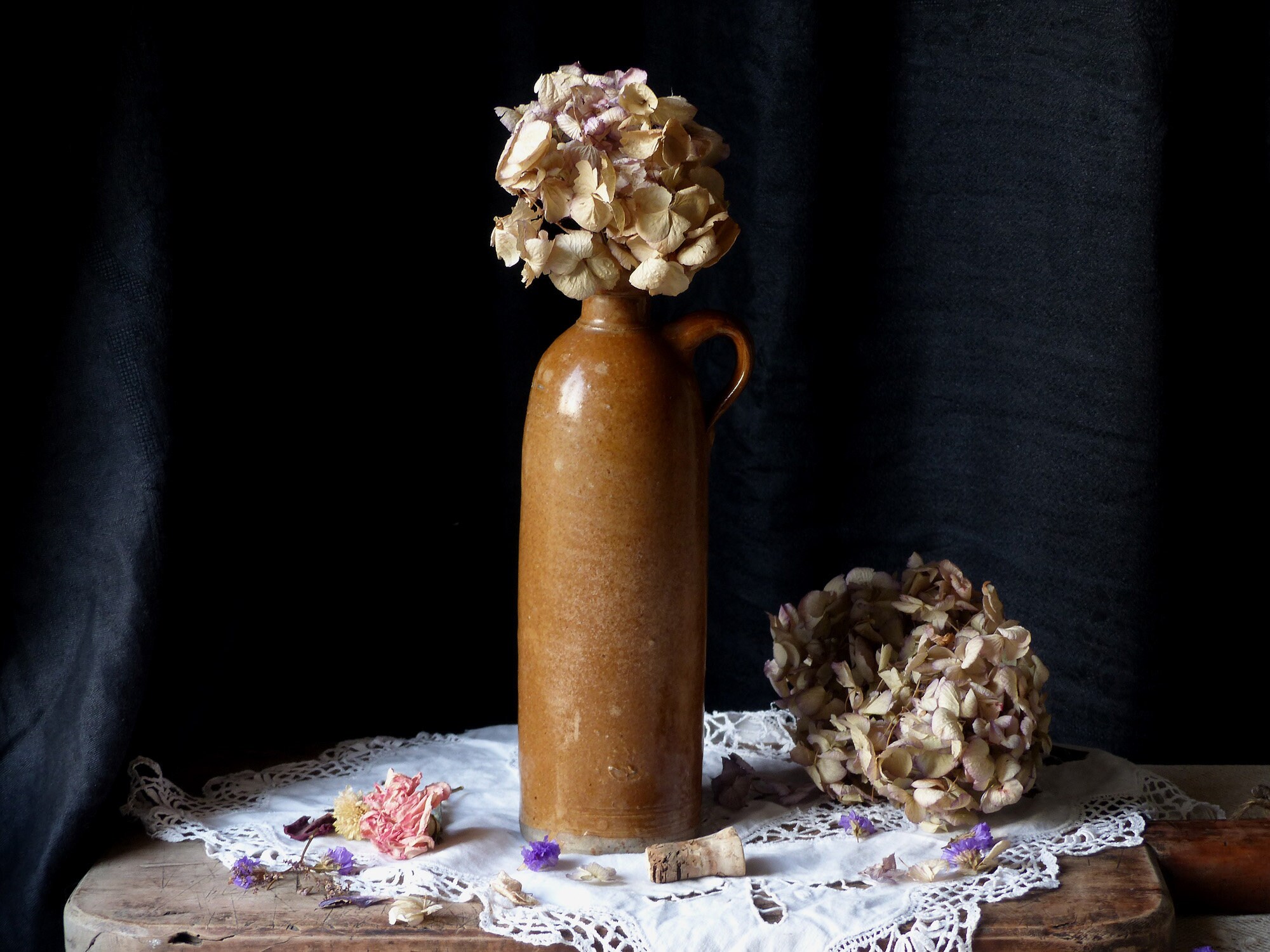 Bouteille Antique Français en Grès Fait Main. Bouteille de Glaçure Ocre Grès. Gin. Vinaigre. Cuisine