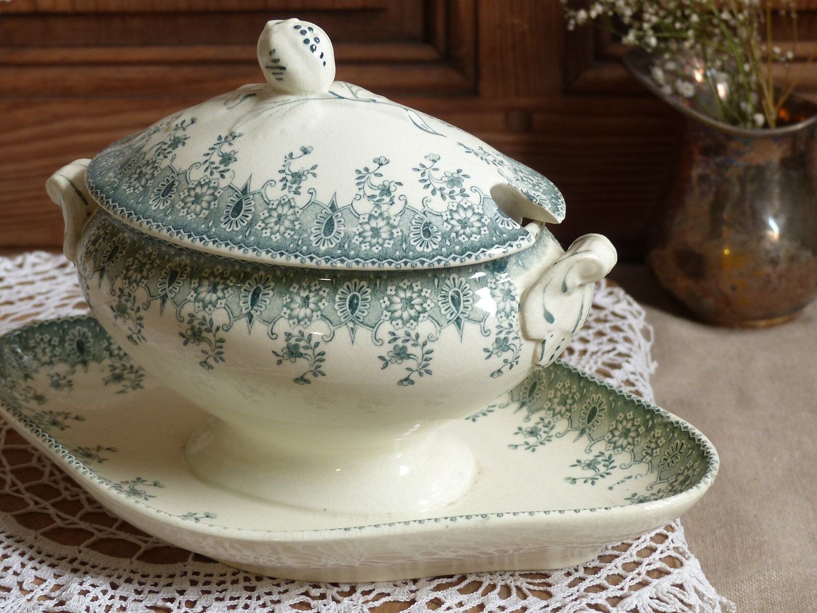 Bateau de Sauce Antique Français Vert Transferware. Bateau à Sauce. Choisy Le Roi Green Transferware