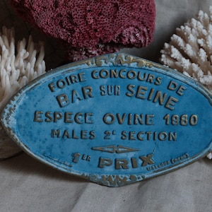 French vintage agricultural prize award plaque for sheep. Ewes. Bright blue gold Rustic Farmhouse Shabby french Jeanne d'Arc living