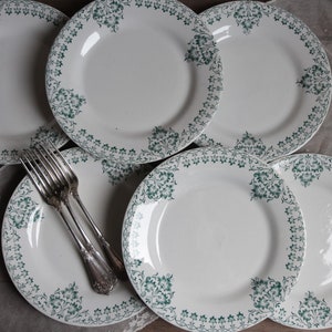Ensemble de 6 assiettes plates anciennes de style Art nouveau en transfert vert, France. Assiettes en pierre de fer françaises image 3