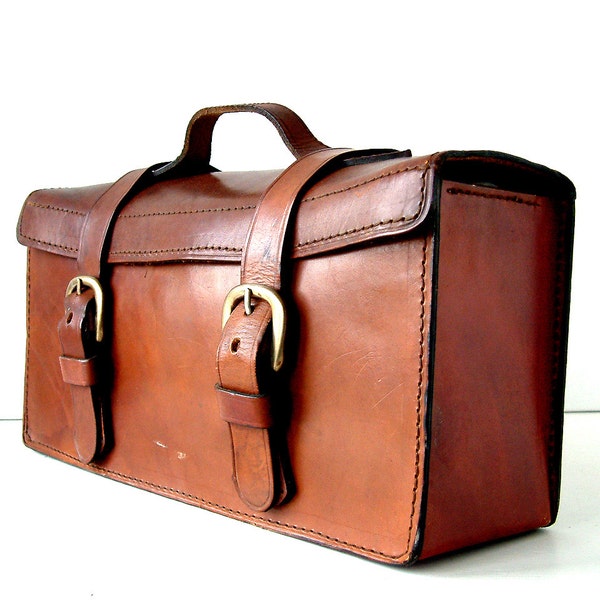 French vinage leather tool bag. Artist bag. Biker bag. Man bag. Unisex bag. Tool sac. Hand made
