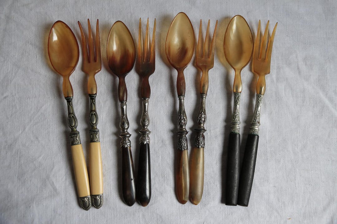 アンティークフレンチサラダサービングセット（4組）角と黒檀の木製